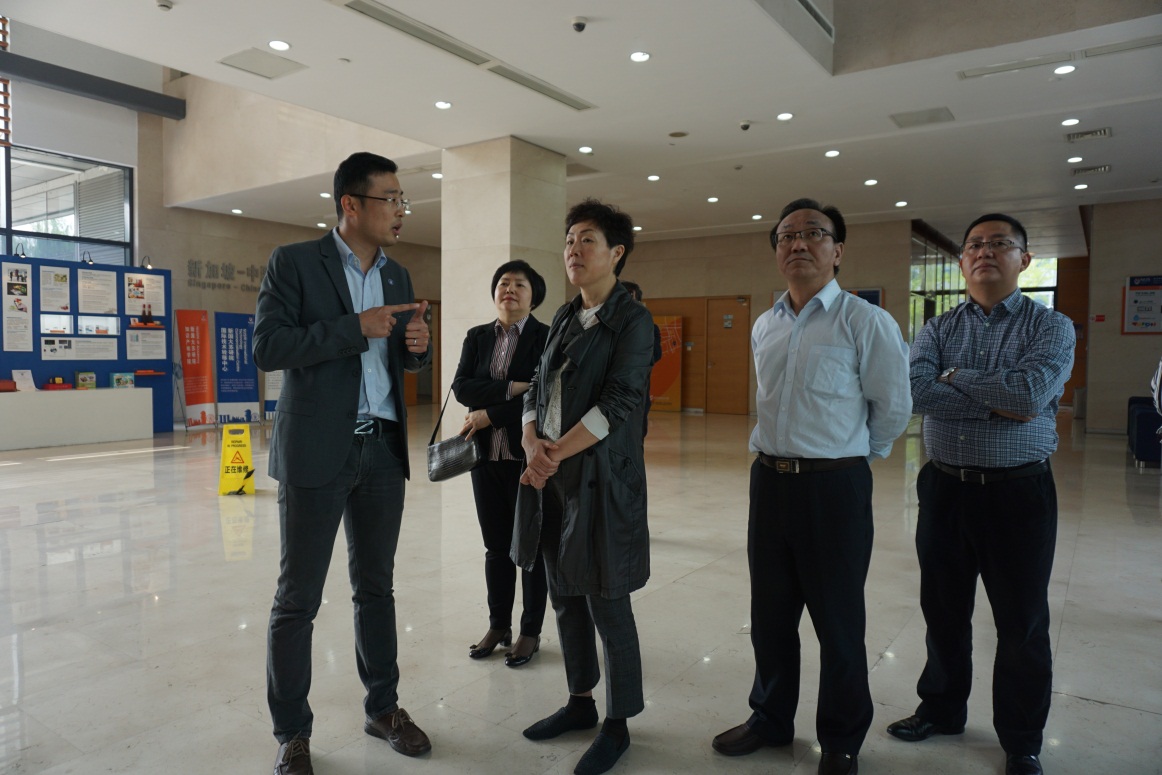 湖州市委常委、宣传部部长范庆瑜一行访问新国大苏研院