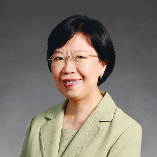 新加坡国立大学副教务长江莉莉教授在 “慧湖高教国际化论坛2015”做主题报告